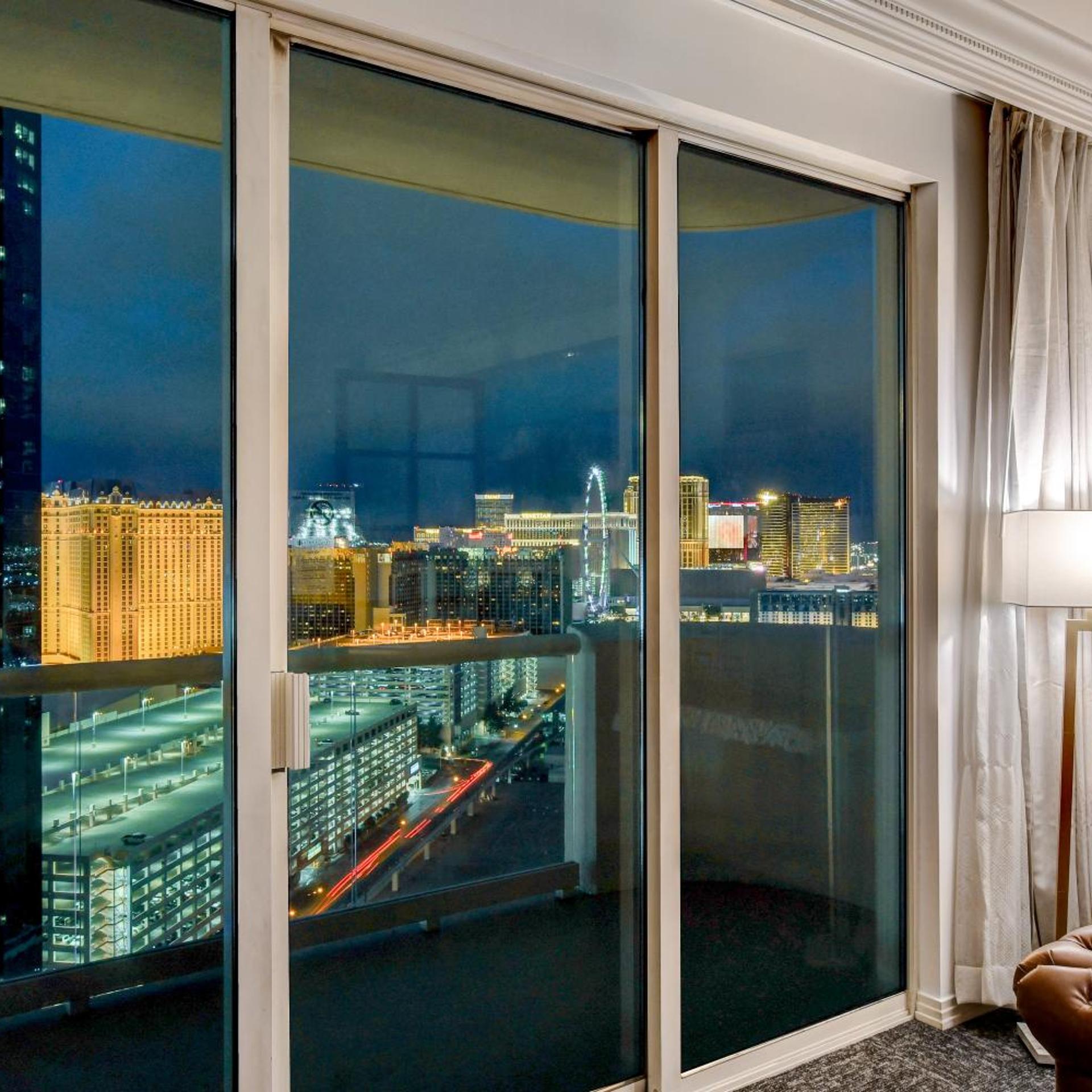 SPHERE VIEW - Signature MGM Resort Lucky Gem Penthouse & Luxury Suites 27817 23/44