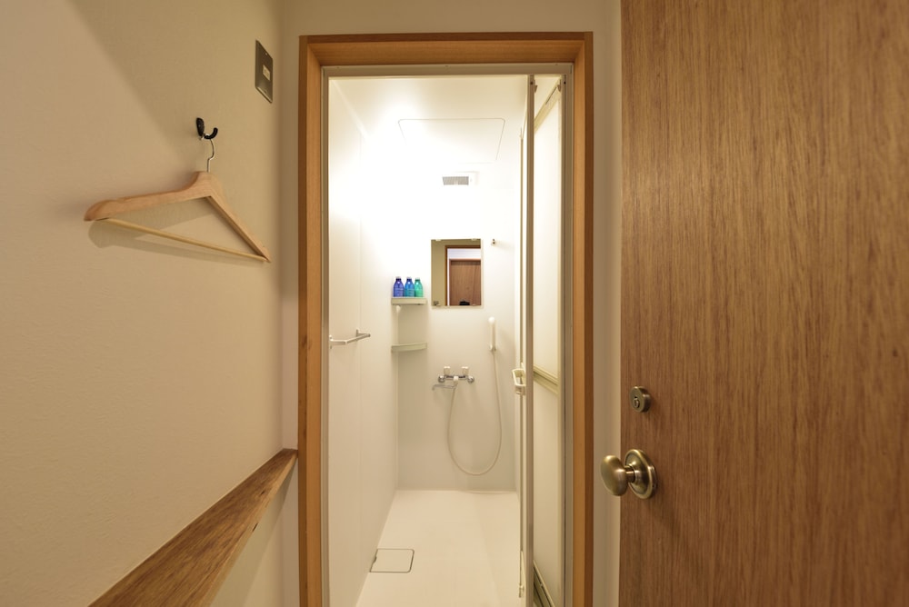 FEMALE DORM, 4 BEDS