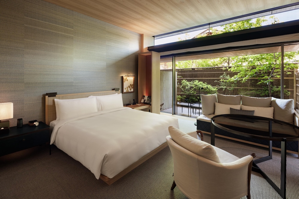 GARDEN, KING BED, TERRACE