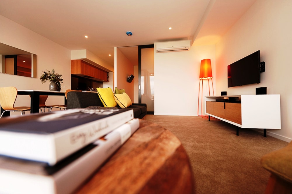 Vine Serviced Apartments 10/36