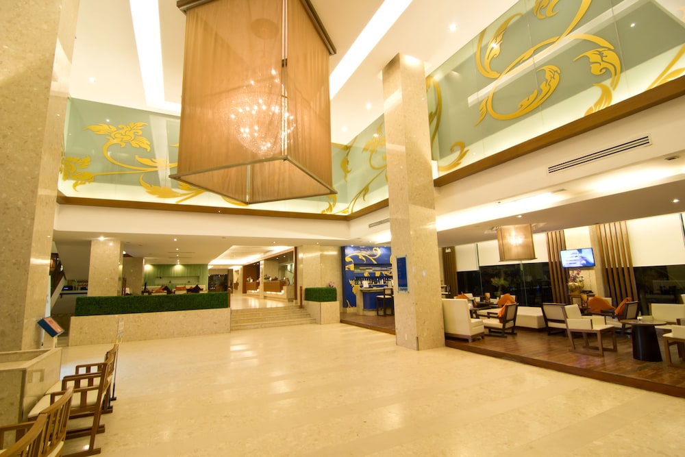 Grand Jomtien Palace Hotel 7/42