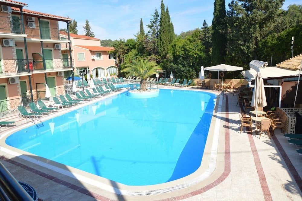 Philippos Hotel 12/27