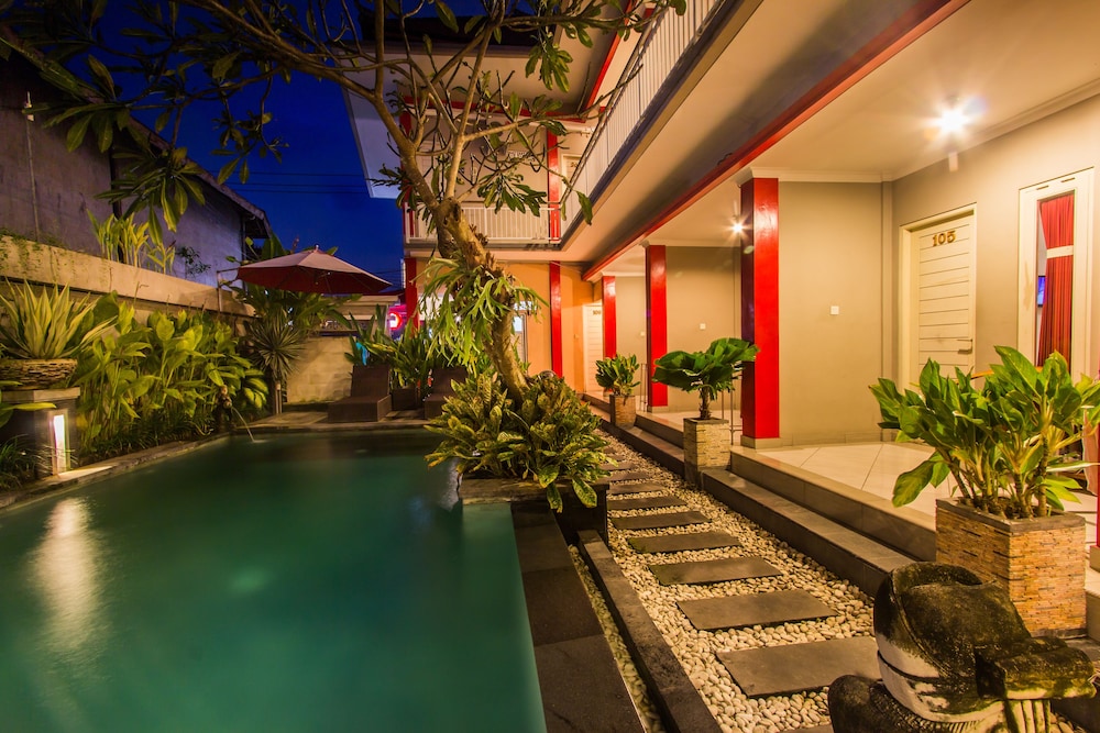 Angkul Angkul Beach Inn Kuta 11/54
