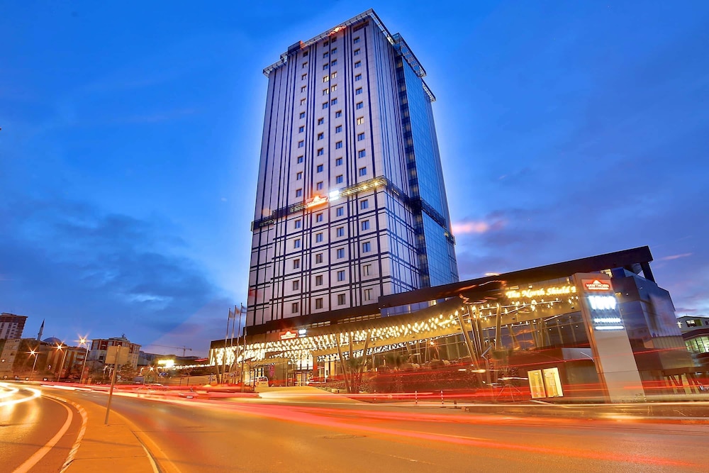 TRYP by Wyndham Istanbul Basin Ekspres 1/50