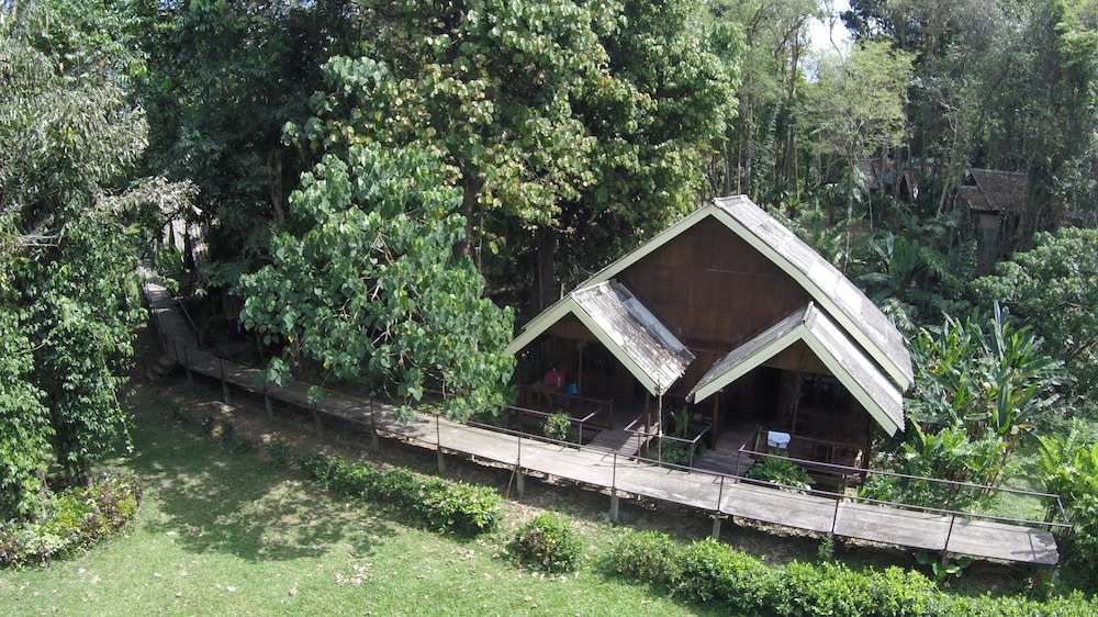 Khao Sok Riverside Cottages 45/50