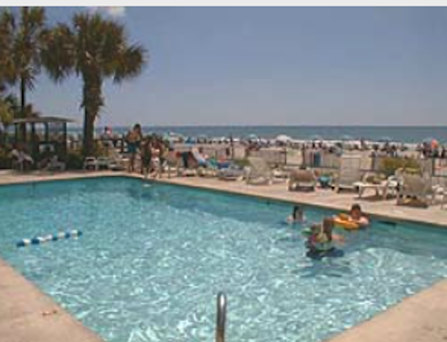 Polynesian Ocean Front Hotel 42/42