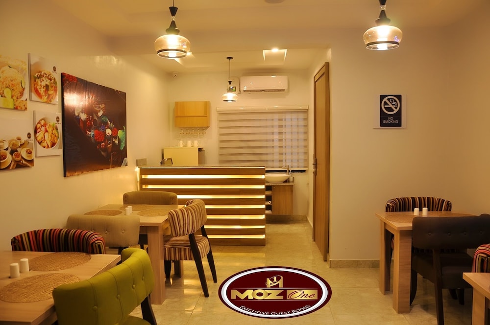 Moz One Executive Guest Rooms Hombori 10/10