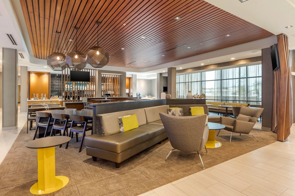 Springhill Suites By Marriott Charlotte Southwest 35/49