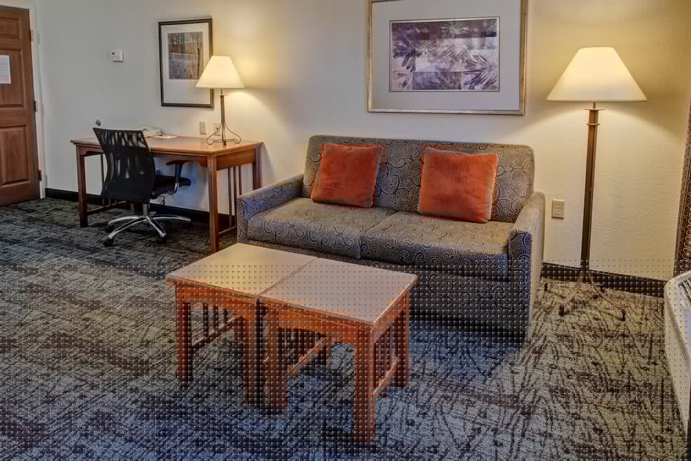Staybridge Suites Denver - Cherry Creek 36/60