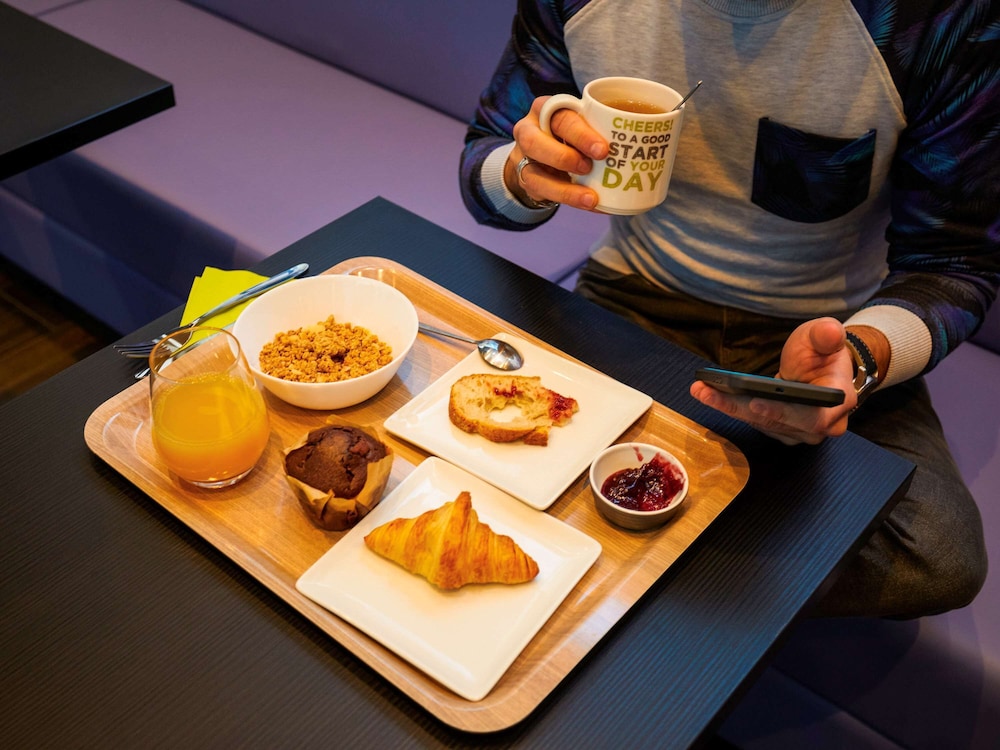 Ibis Styles Liege Guillemins 29/71