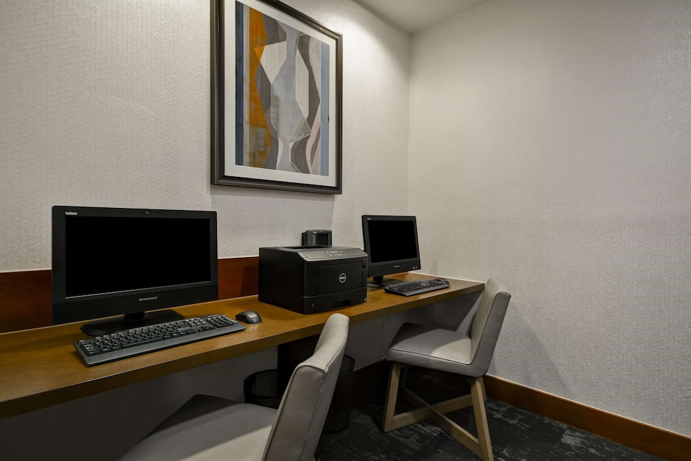 Hyatt Place Miami Airport West Doral 18/29