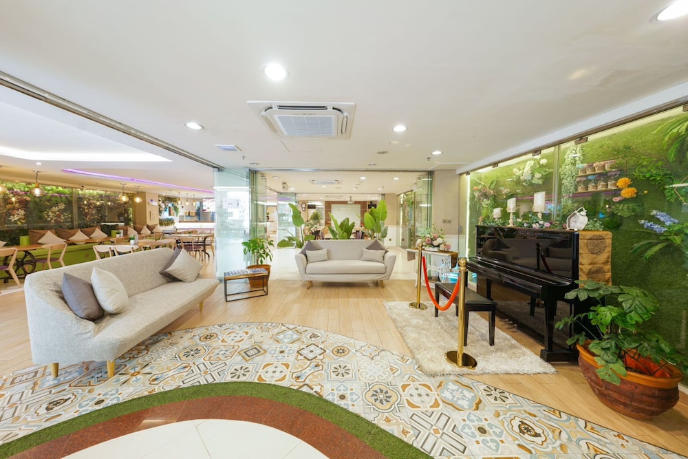 Heef Hotel Pasar Baru Powered by Archipelago 8/63