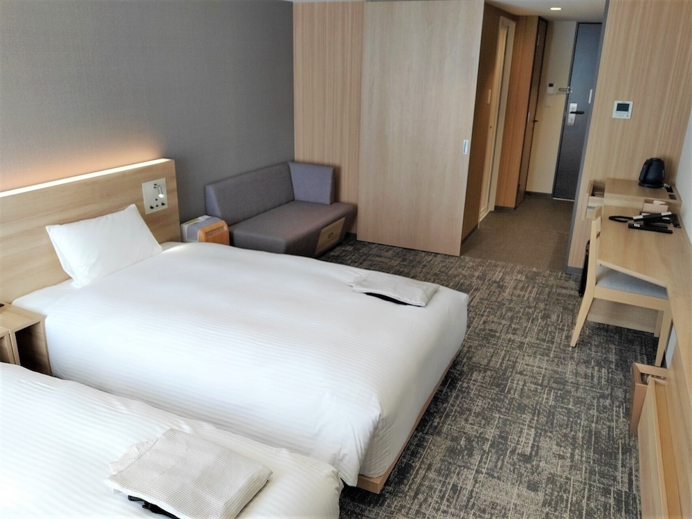 Room, Twin Beds, Kyoto Tower View