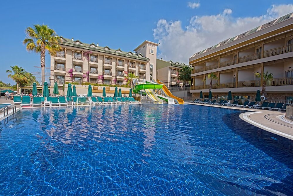 Can Garden Resort 32/38