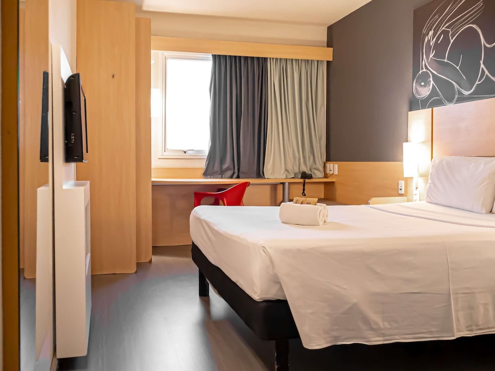 Ibis Macae 22/61