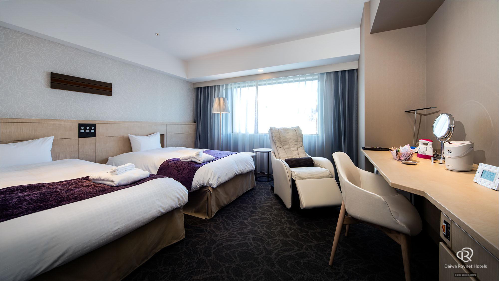 Female Only, Single, Twin Beds