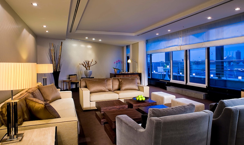 SHERATON BERLIN GRAND HOTEL ESPLANADE 19/39