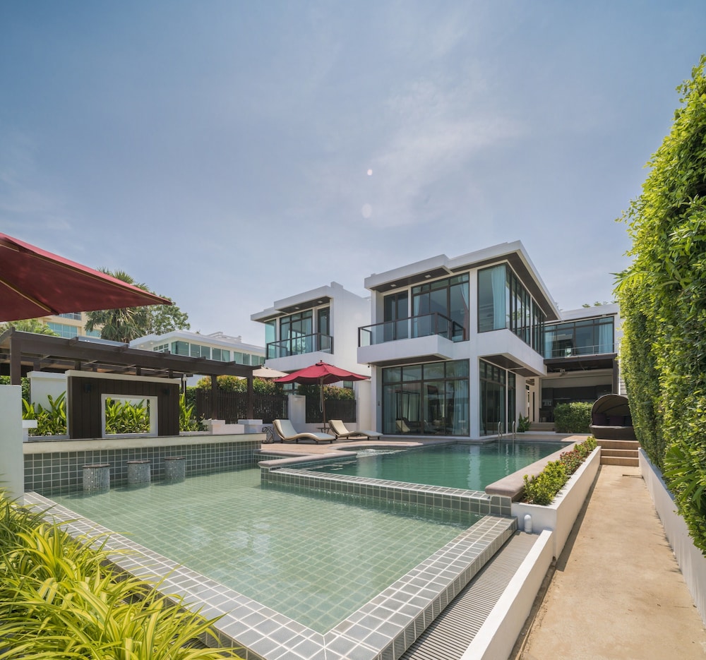 X2 华欣攀武里贝布里别墅酒店(Tolani Le Bayburi Villas Pranburi) 图片1