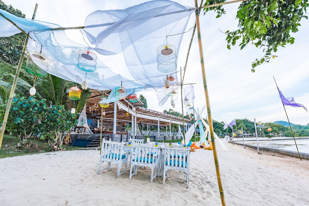 Koh Yao Yai Village 72/80