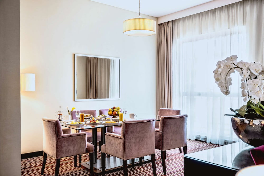 Hyatt Regency Oryx Doha 73/79
