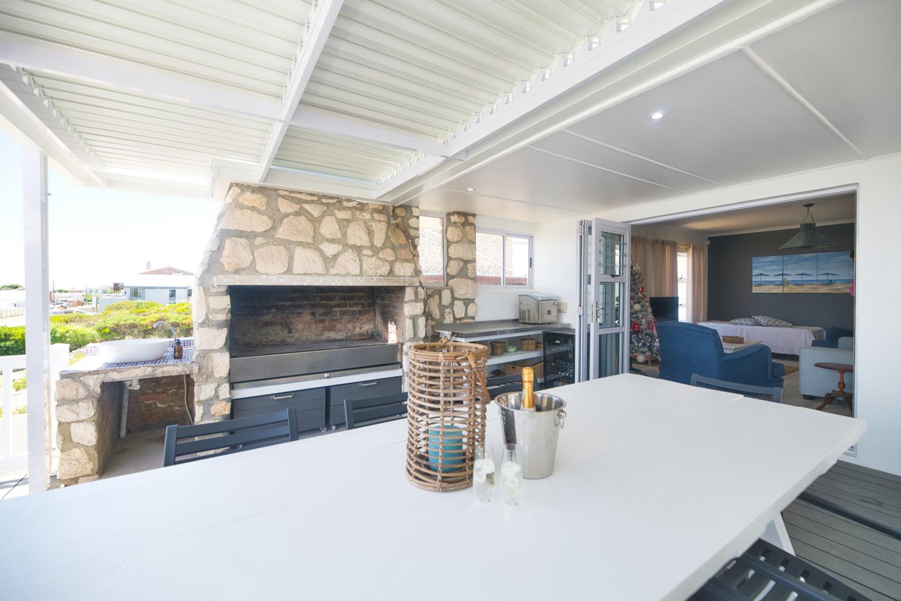 32 Blouvin Street 23/32