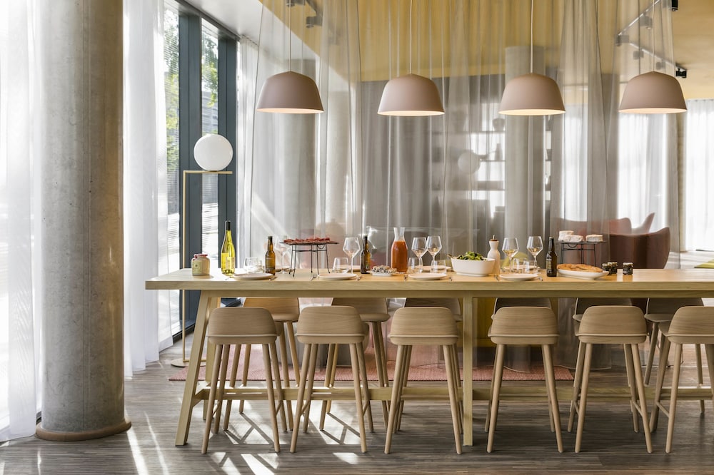 Okko Hotels Paris Porte de Versailles 40/47