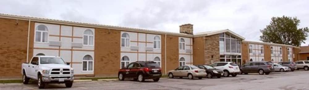 Travelodge by Wyndham Sarnia 1/40