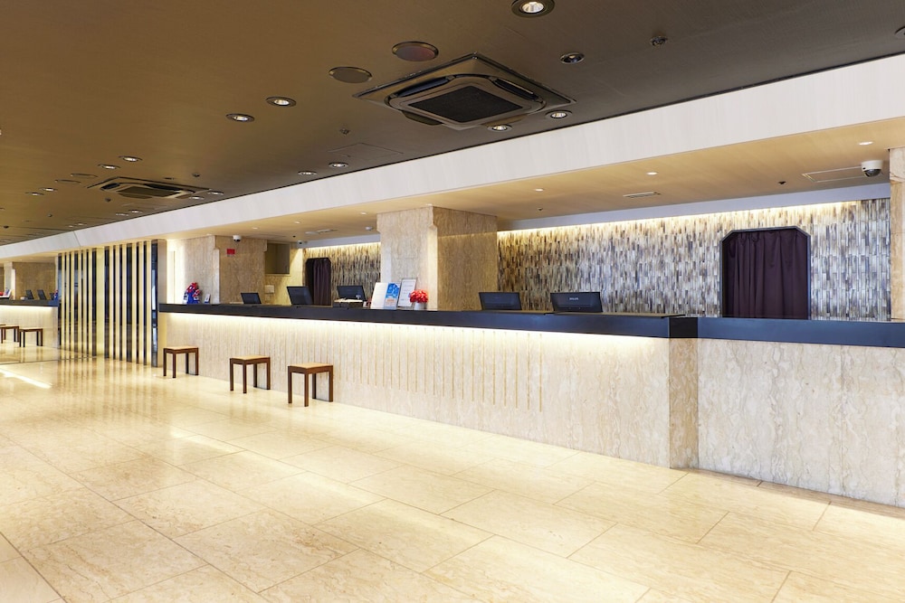 Hotel Consort Shin-Osaka 10/50