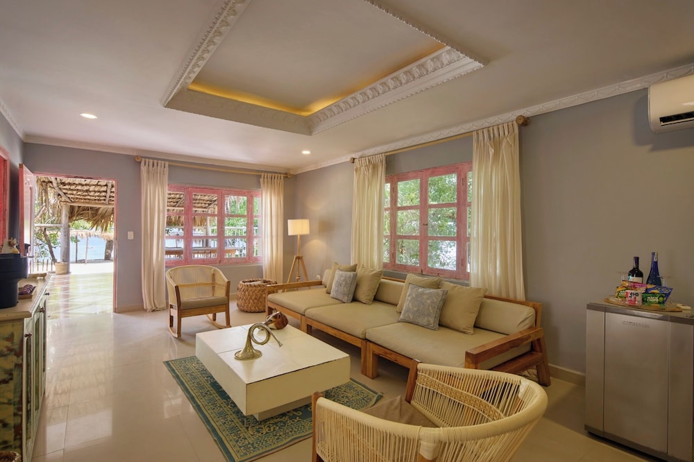 Hotel Fenix Beach Cartagena 52/78