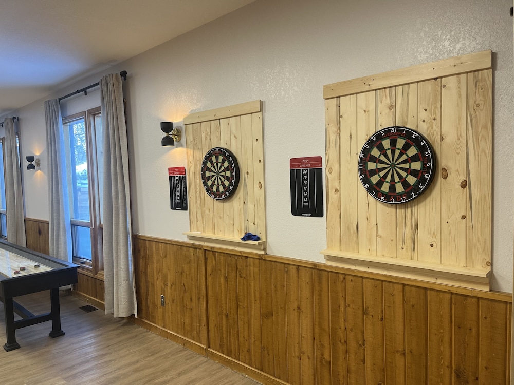Wolf Creek Lodge, BW Signature Collection 11/71