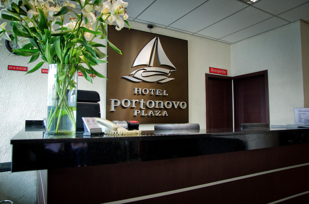 Lobby at Hotel Portonovo Plaza Guadalajara, GUADALAJARA (MEXICO)