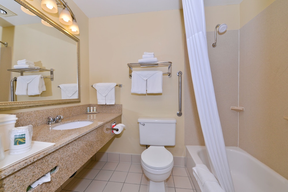Quality Inn & Suites Vancouver - Hazel Dell 8/59