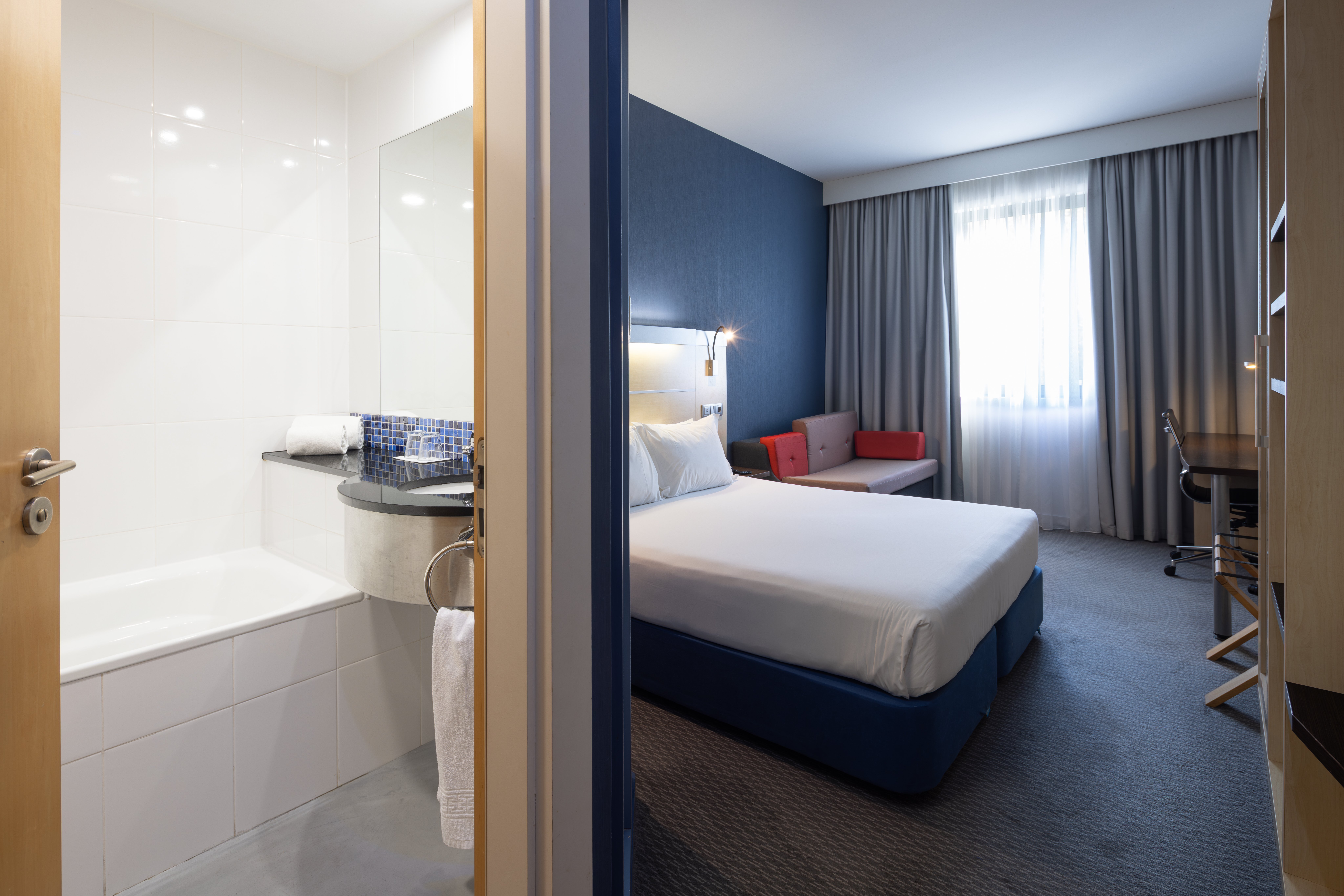 Holiday Inn Express Porto Exponor 30/81