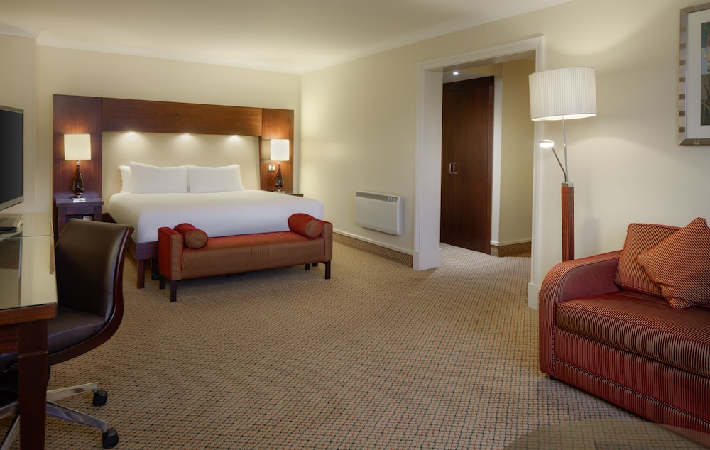DoubleTree by Hilton Belfast Templepatrick Golf & Country Club 17/76