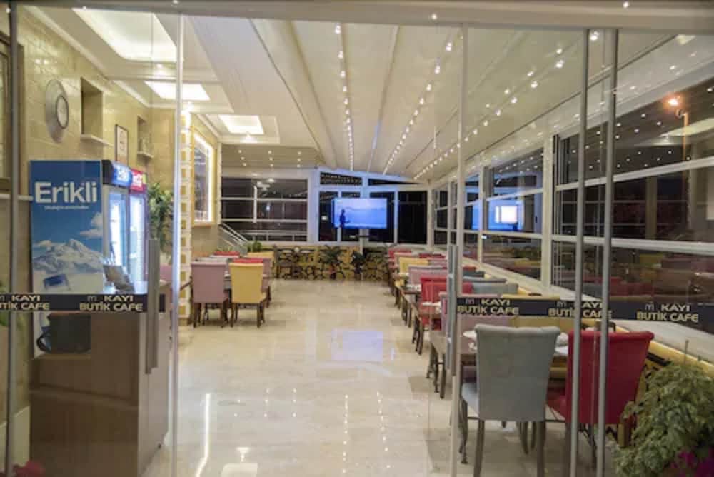 Kayi Hotel 25/44