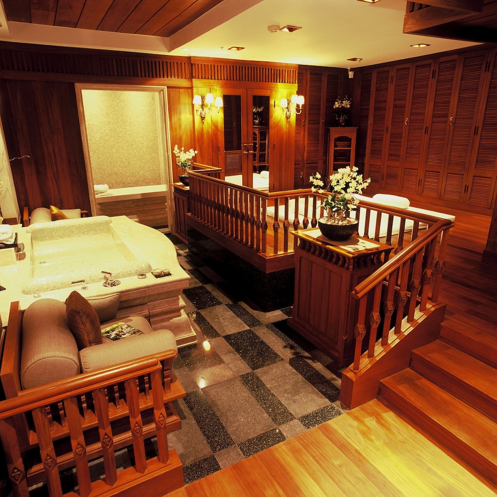 Mandarin Oriental Bangkok 53/86