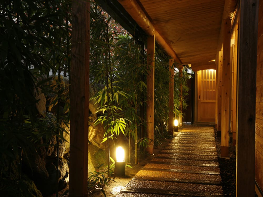 Yufuin Onsen Hotel Poppoan 30/31