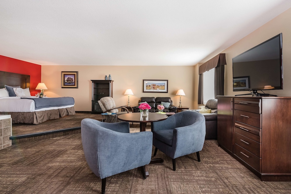 Coast Swift Current Hotel 49/65