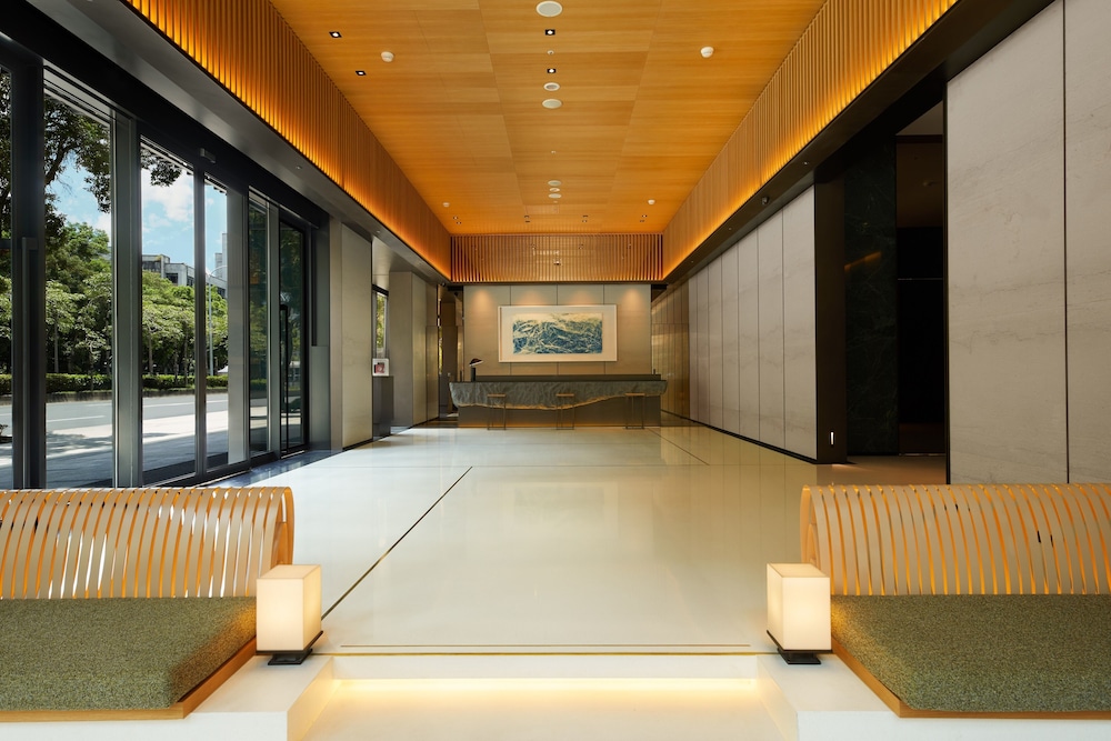 Lobby at MGH Mitsui Garden Hotel Taipei Zhongxiao, TAIPEI