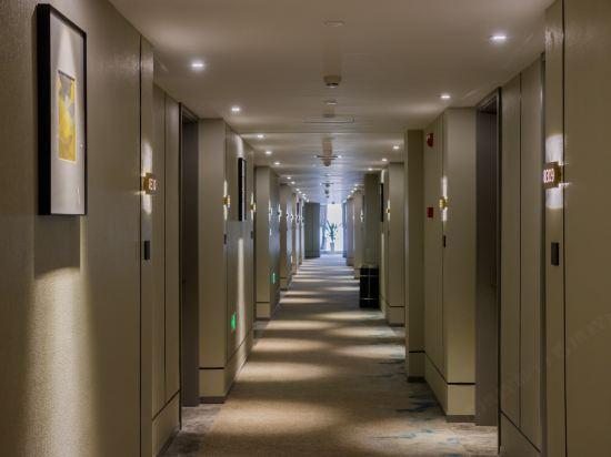 Homeinn Selected (Nantong Renmin Middle Road Dongjing International) photo5