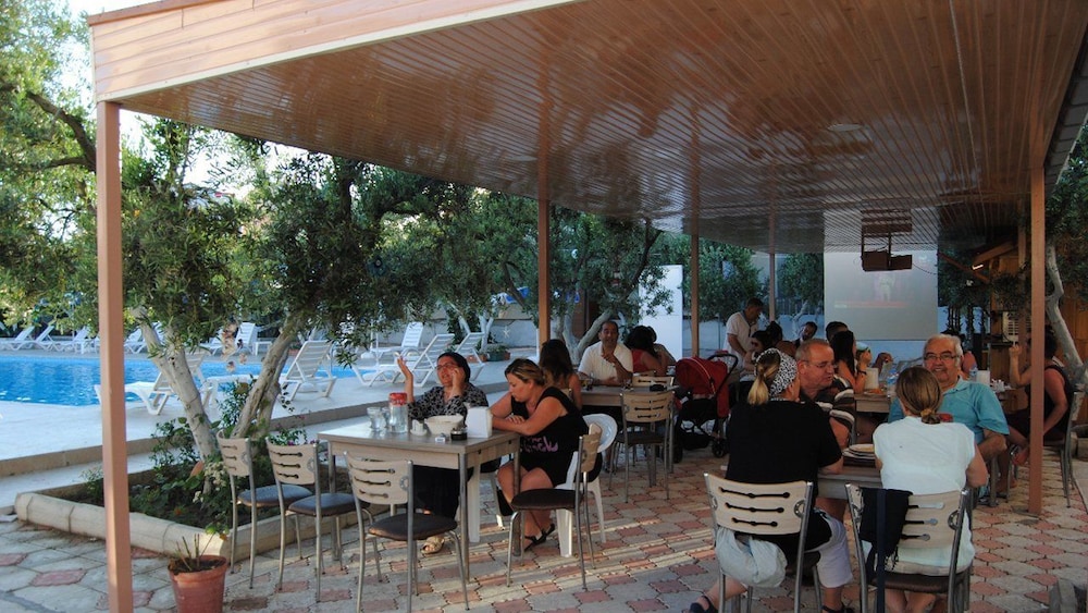Afissia Garden Hotel 23/49