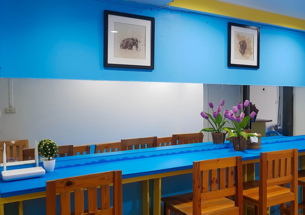 Hua Hin Night Market Hostel 52/64