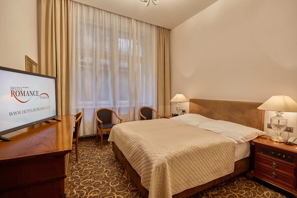 Hotel Romance Puskin 11/71