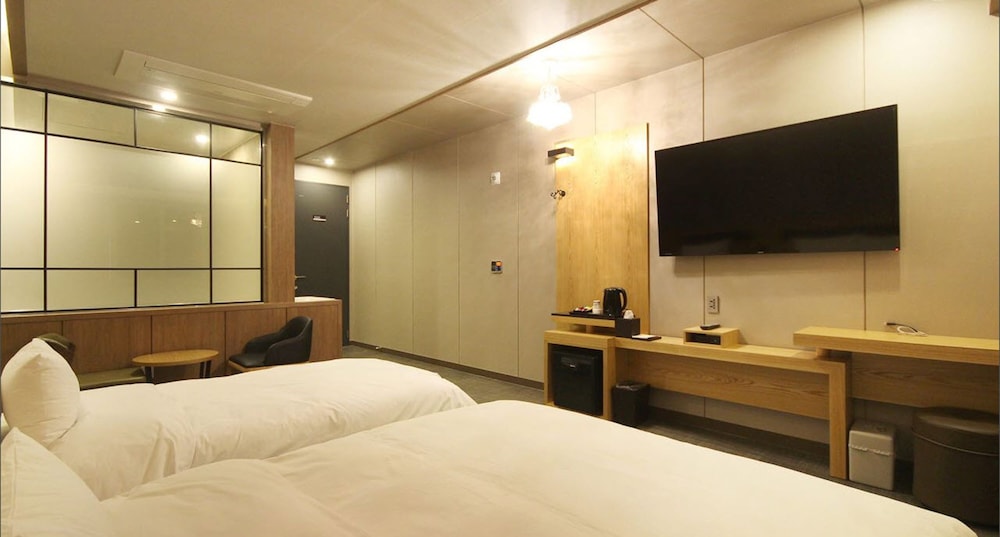 Jinju Kai Hotel 21/49