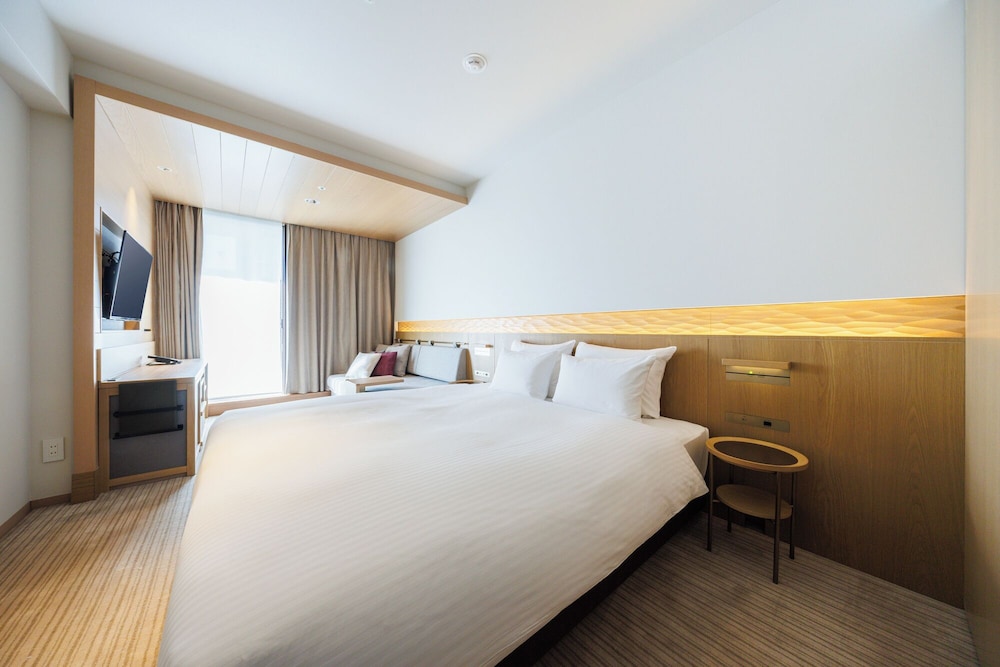 HOTEL METROPOLITAN KAMAKURA 30/50