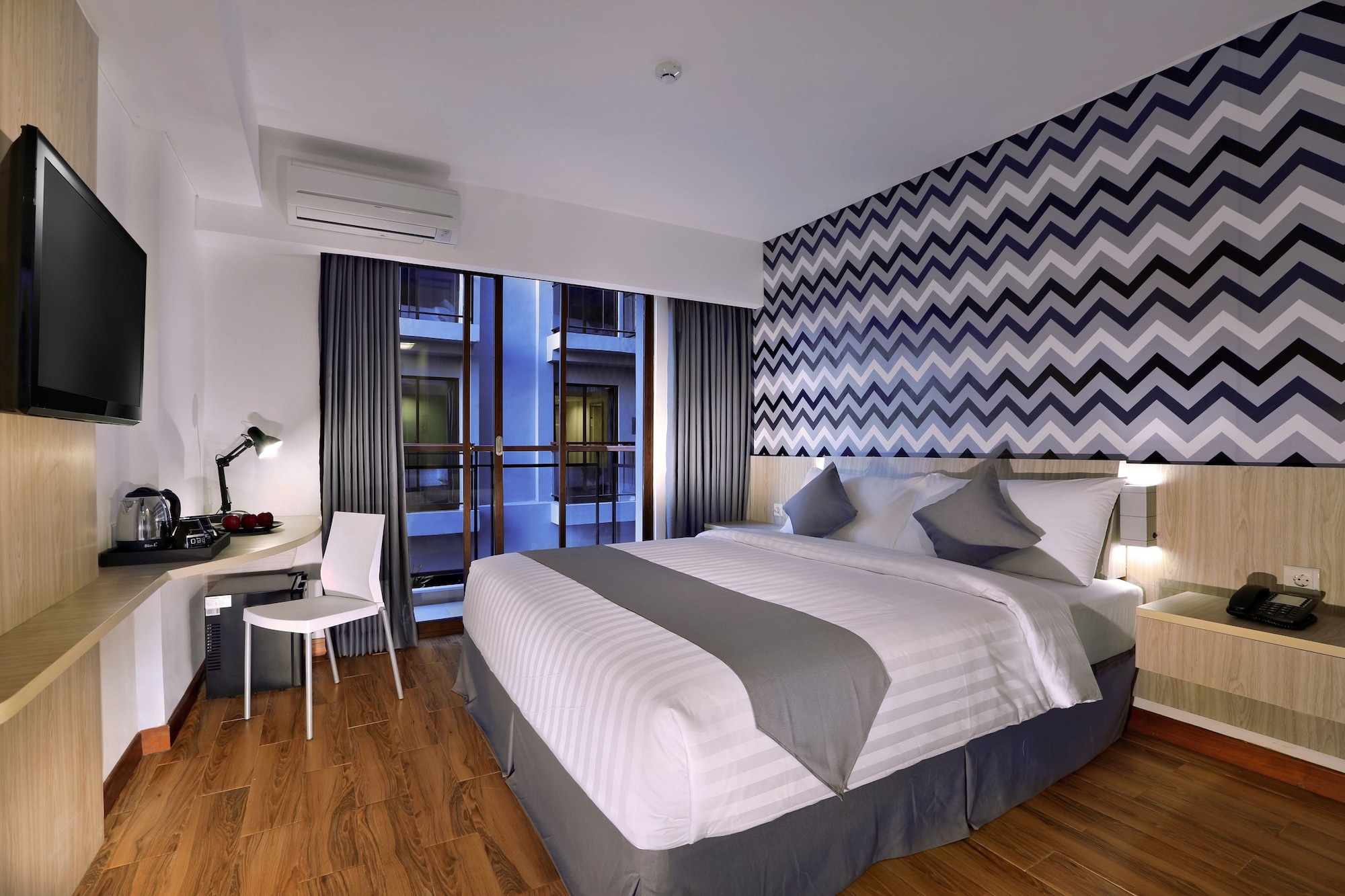 SUPERIOR, DOUBLE BED, BALCONY