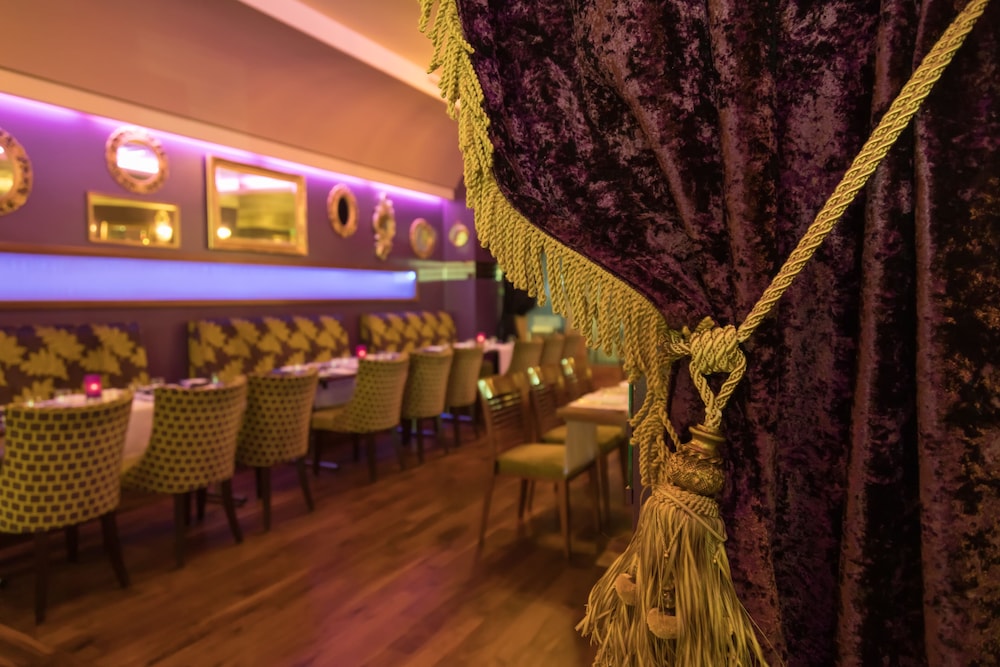 Raheen Woods Hotel in Athenry