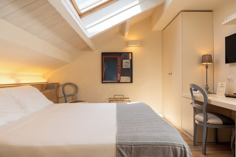 Style, Single, Double Bed