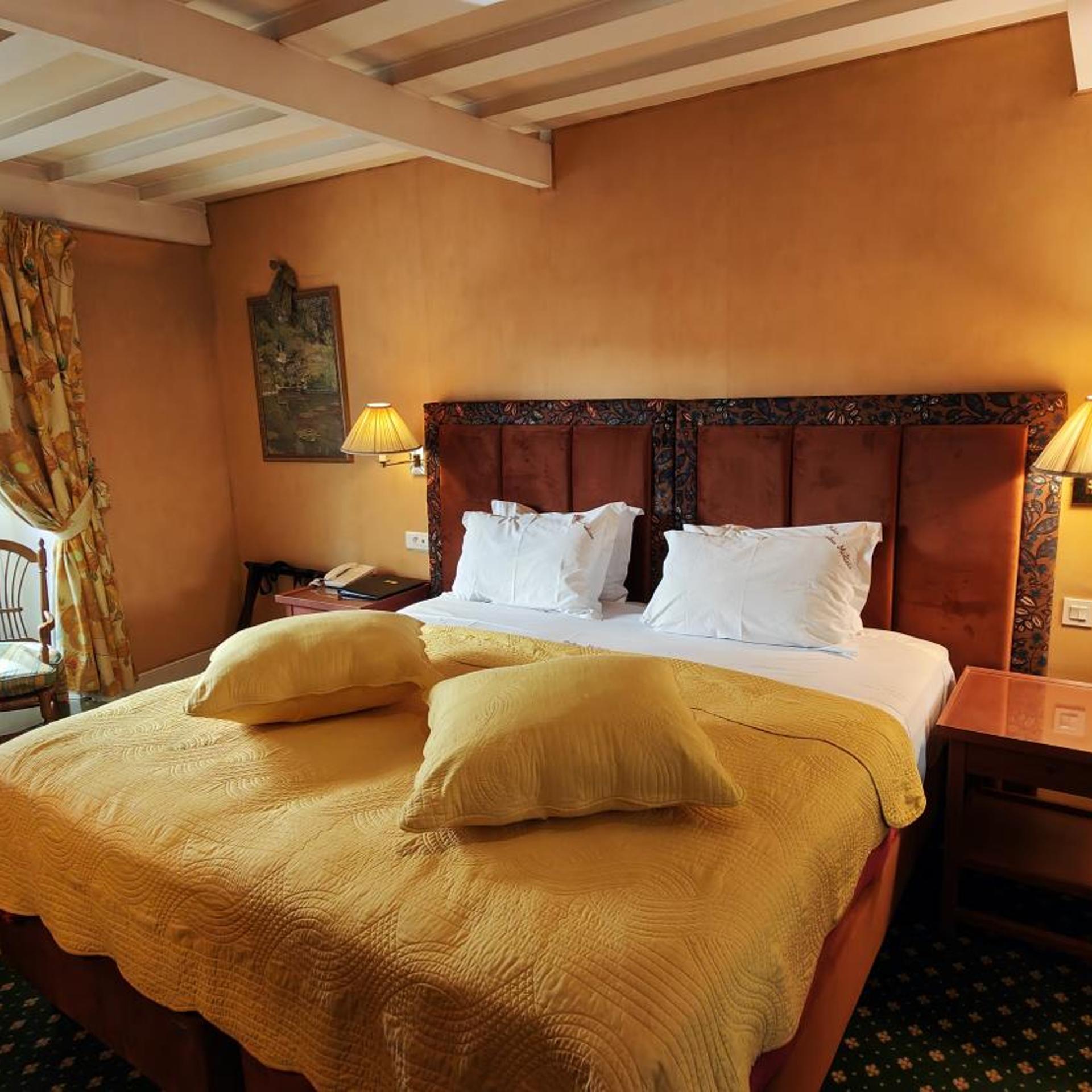 Relais Medicis 12/48