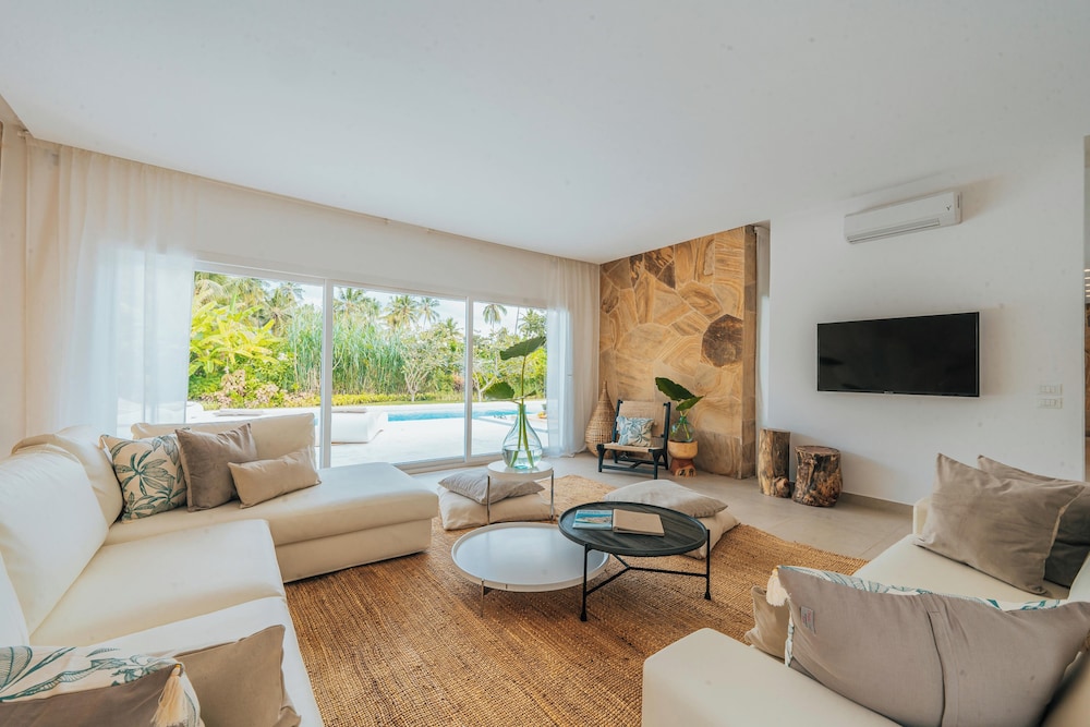Ycona Luxury Resort 44/60